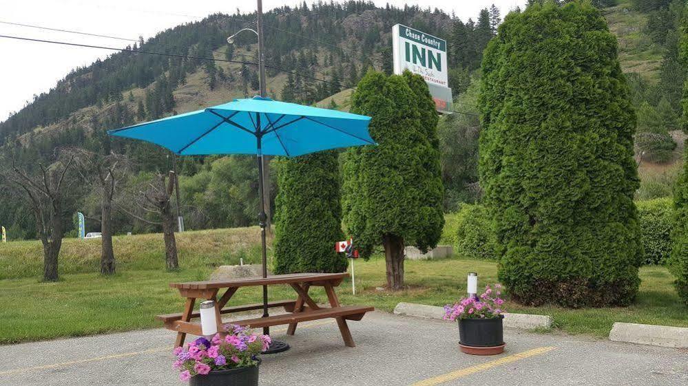 Chase Country Inn Екстер'єр фото
